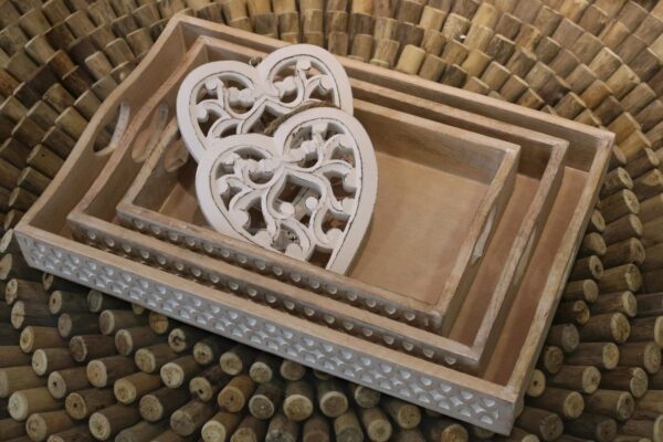 Set of 3 Rectangular Heart Motif Wooden Trays