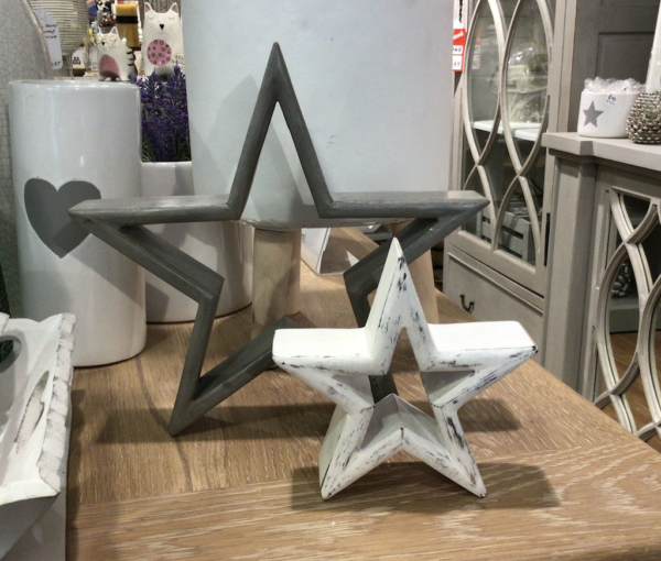 Set of 2 Mantelpiece Stars Larger star is grey and the smaller star is white