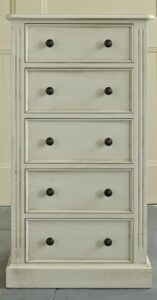 5 Drawer Wellington Chest - Antique