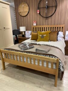 5ft or 6ft Oak Slatted Sleigh Bed